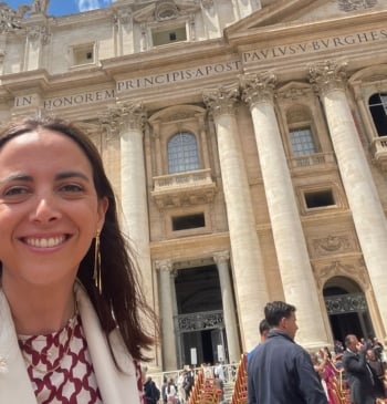 La protagonista española de la primera misa de la era León XIV: [...]