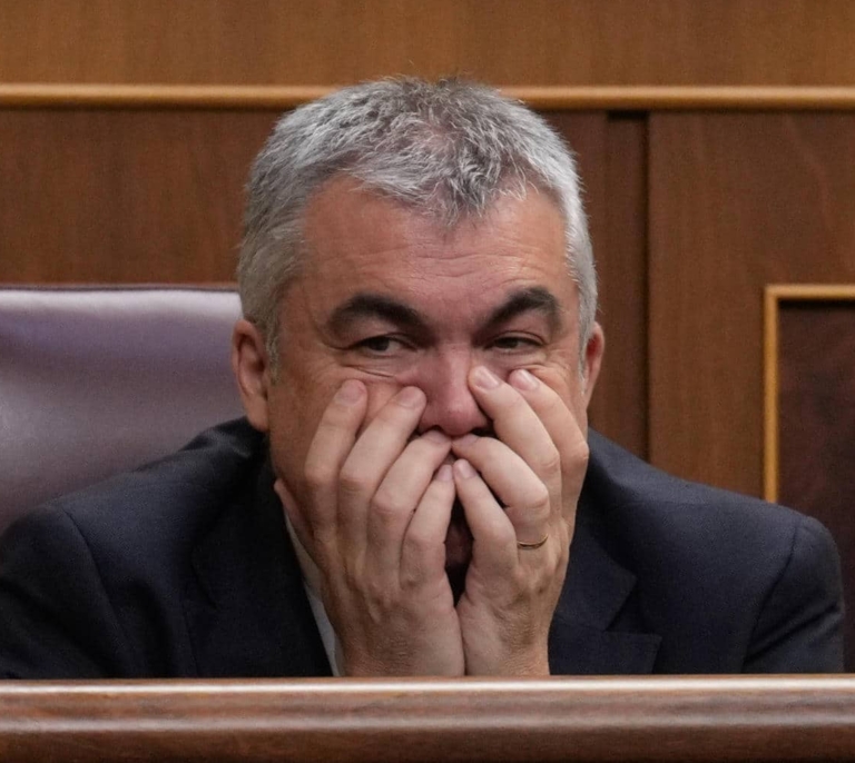 Koldo reclamó a Cerdán dos contratos de obras para pagar a Ábalos 450.000 euros pendientes
