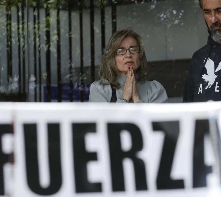 El senador colombiano Miguel Uribe continúa "en condición clínica de máxima gravedad"