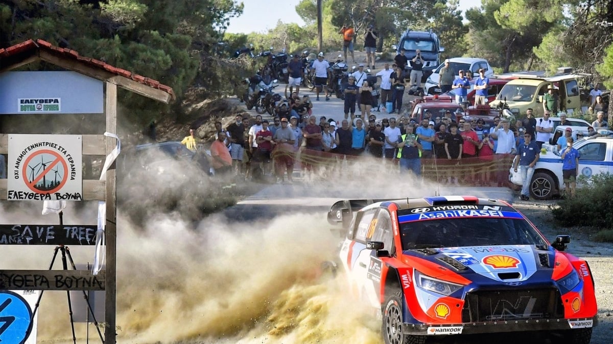 Crónica del Rally Acrópolis: Emoción y desafíos en Grecia. 2ª jornada