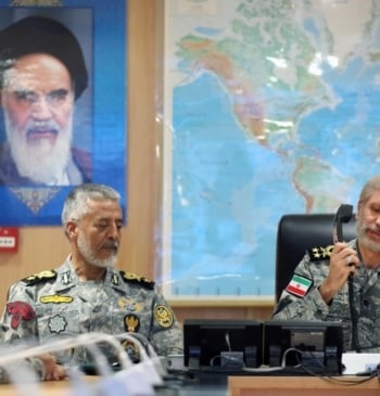 Israel intensifica los bombardeos contra lugares clave del régimen iraní