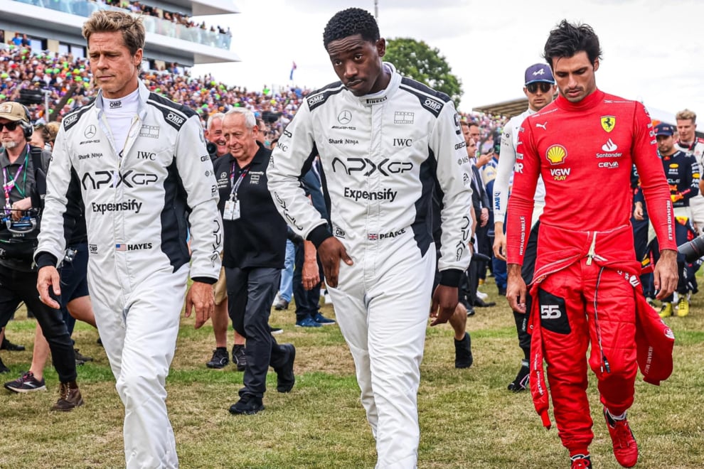 Imagen del rodaje de la película con Brad Pitt, Damson Idris y Carlos Sainz