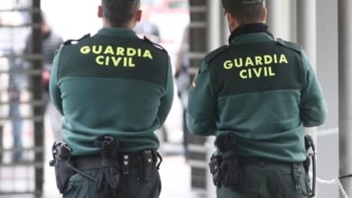 Trasladan al San Pedro (Logroño) a una conductora tras chocar contra la bionda en la A-12