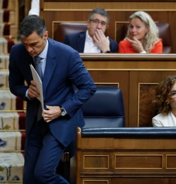 'Terremoto Cerdán': un PSOE aún en pánico con su líder en busca [...]