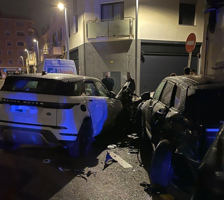Detienen a un joven de 22 años tras realizar una persecución por conducir sin carné ni seguro