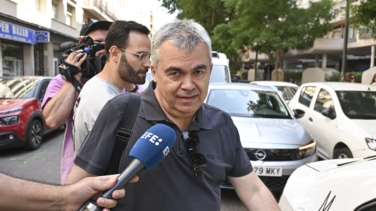 Cerdán se acerca al Congreso a solicitar la indemnización de casi 19.000 euros que le corresponde como exdiputado