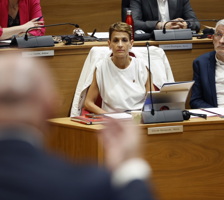 Chivite se niega a dimitir: "Soy honesta, sobre mí ni pesa ni va a pesar ninguna ilegalidad"