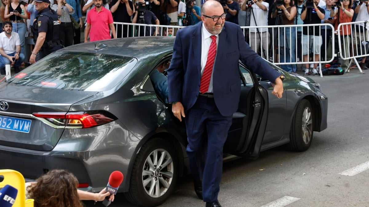 Koldo García a su llegada al Tribunal Supremo en Madrid, este lunes.