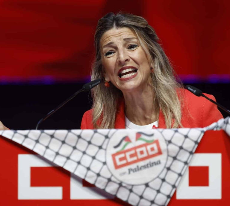 Mensaje de Yolanda Díaz a Sánchez al presumir de "cinco ministerios limpios" de Sumar que nunca han "robado"