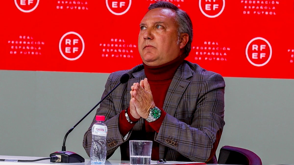 La RFEF renueva el Comité Técnico de Árbitros y prescinde de Medina Cantalejo y Clos Gómez