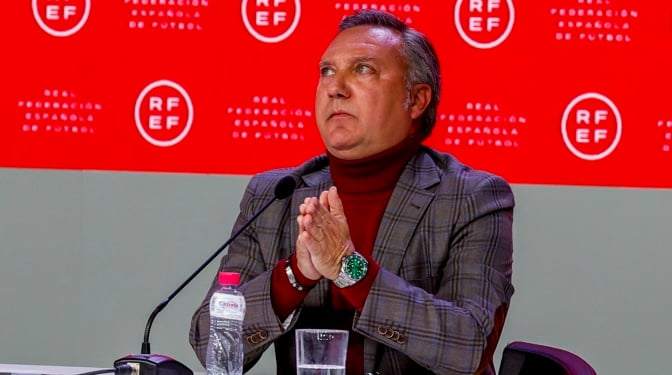 La RFEF renueva el Comité Técnico de Árbitros y prescinde de Medina Cantalejo y Clos Gómez
