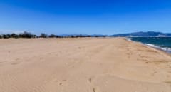 Can Comas: la primera playa de la Costa Brava donde está prohibido bañarse para preservar la biodiversidad
