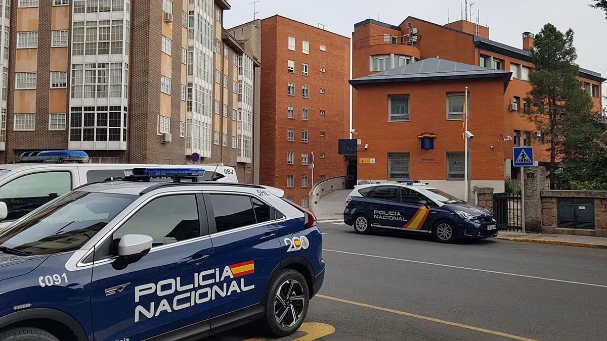 Policía fuera de servicio halla en Ávila a anciano desaparecido de residencia