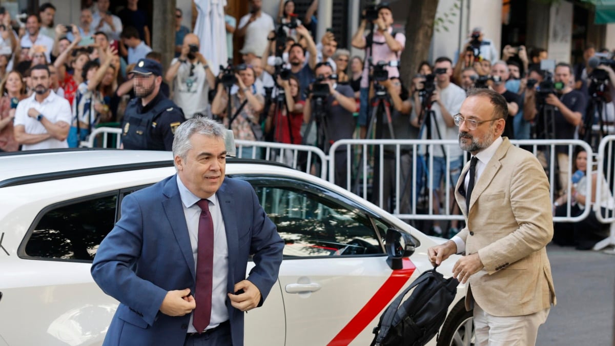 El ex secretario de organización del PSOE Santos Cerdán a su llegada al Supremo