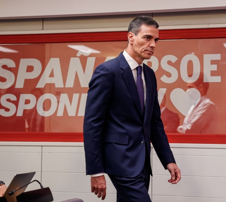 La caída de Cerdán deja al PSOE deshecho y con la duda de si bastará la reacción de Sánchez