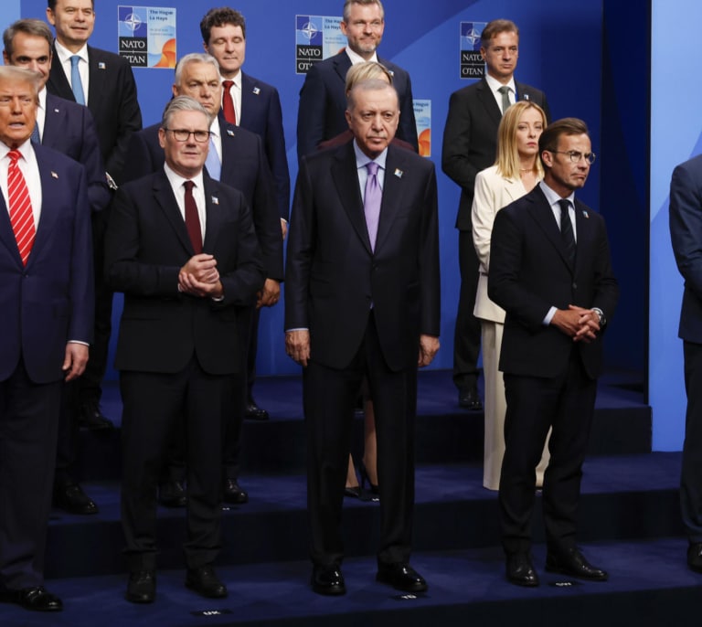 Sánchez al margen de Trump y de los aliados en la cumbre del 5%