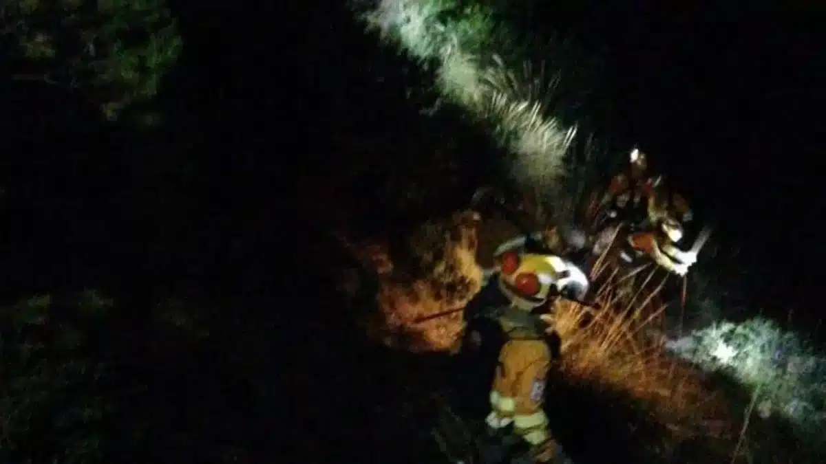 Investigan las causas de un conato de incendio forestal en Cabo Tiñoso, Cartagena