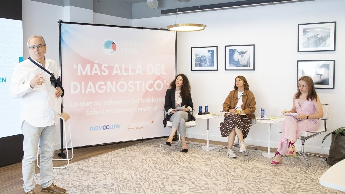 Los pacientes de cáncer lamentan tener que luchar contra su enfermedad y "contra el sistema"