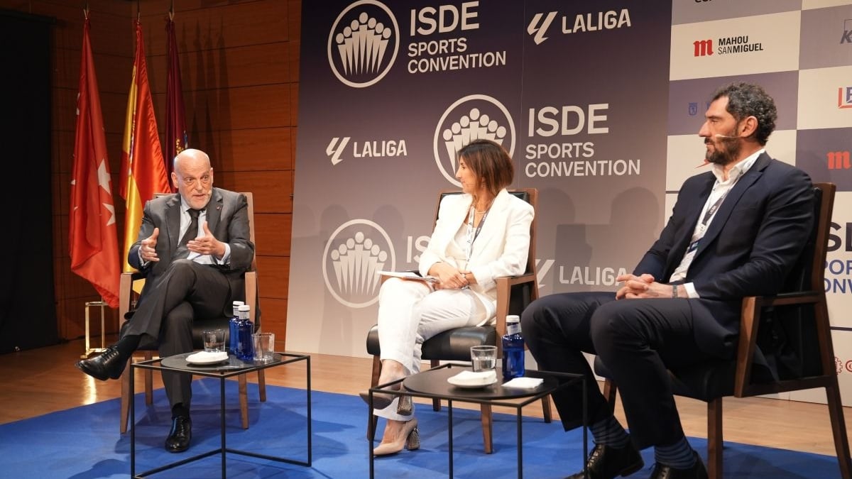 Tebas vuelve a cargar contra la Superliga impulsada por Madrid y Barça: "Es absolutamente elitista"