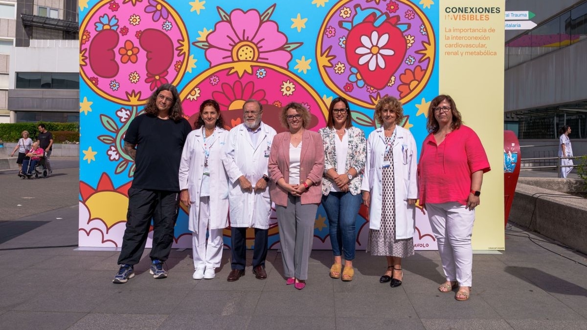 El Hospital Clínic, La Paz de Madrid y el Virgen de la Victoria se suman a la campaña ‘Conexiones (In)visibles’