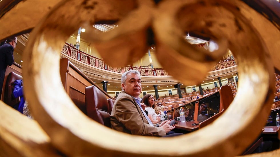 Marruecos, Ecuador o Brasil: La UCO busca el dinero de la red de Santos Cerdán en bancos de 9 países