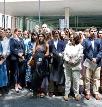 Cientos de jueces y fiscales protestan contra las reformas del Gobierno