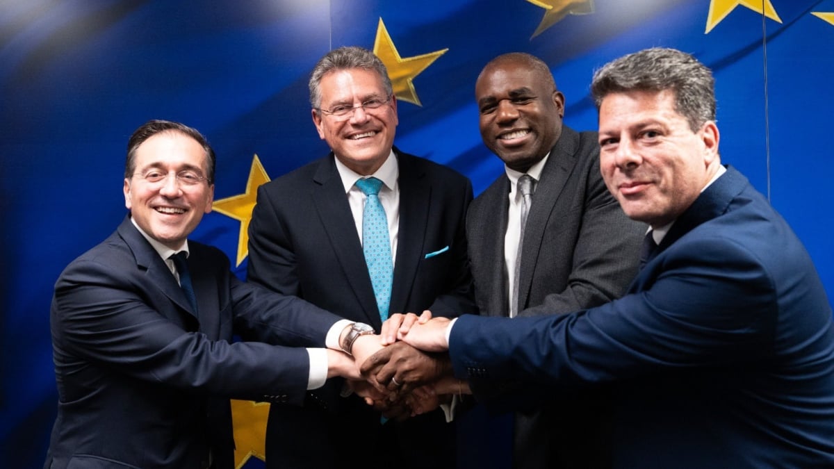 Fabian Picardo; David Lammy; José Manuel Albares; y Maros Sefcovic.