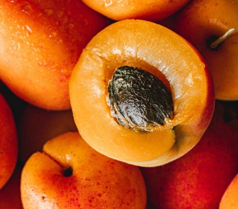 Esta es la mejor fruta para no sentir hinchazón en verano