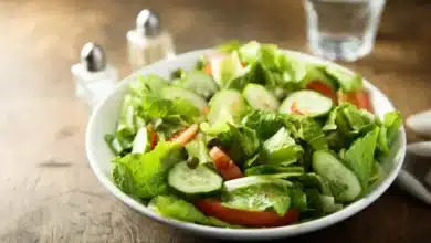 Alimentos frescos y ricos en agua para reducir la temperatura corporal en verano