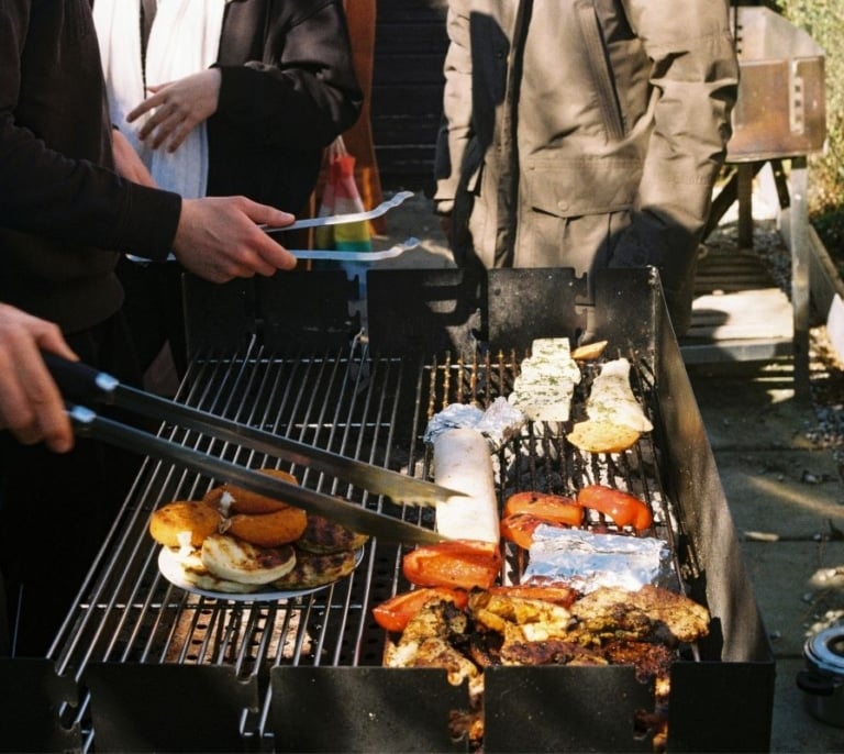 Las mejores barbacoas de gas del 2025: Weber o Campingaz ¿cuál comprar?