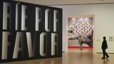 ¿Arte o cartelería? Los eslóganes críticos de Barbara Kruger llegan al Guggenheim