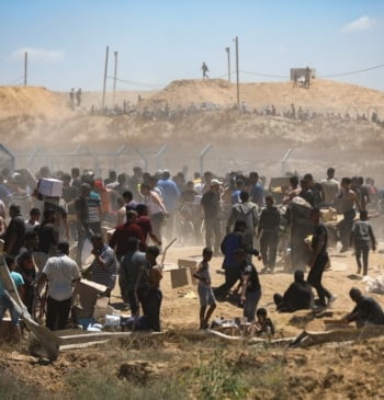 Tropas israelíes matan a al menos 30 gazatíes al atacar puntos de [...]
