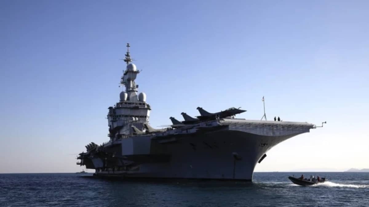 Los militares claman por tener un portaviones convencional: "En la Armada todos están a favor"