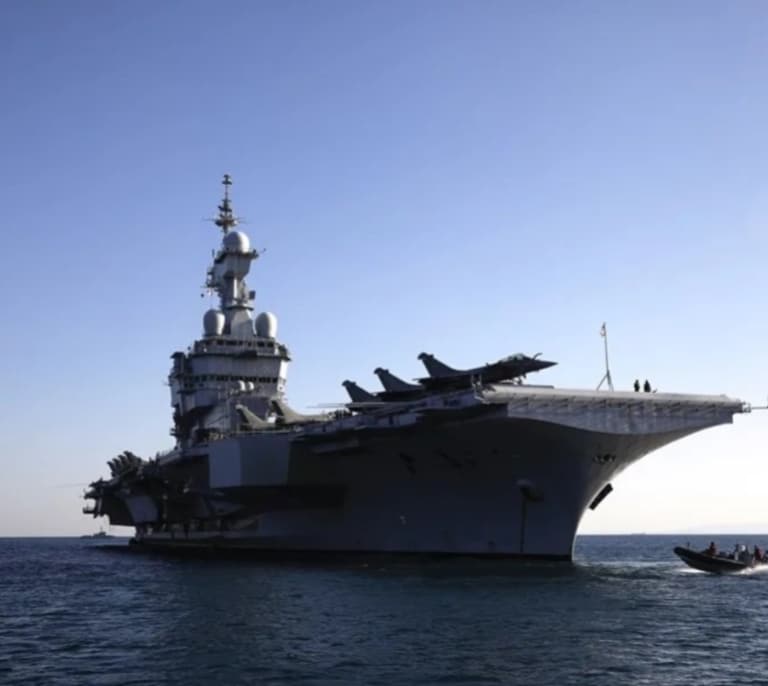'Charles de Gaulle', el buque insignia de Francia en el que se ha fijado la Armada para construir el primer portaaviones español