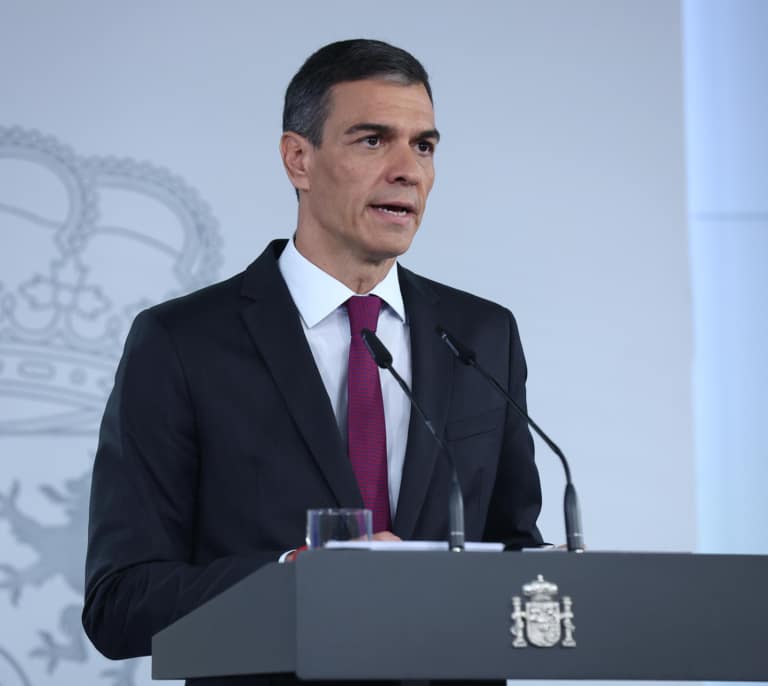 Sánchez, Aznar y una guerra mundial