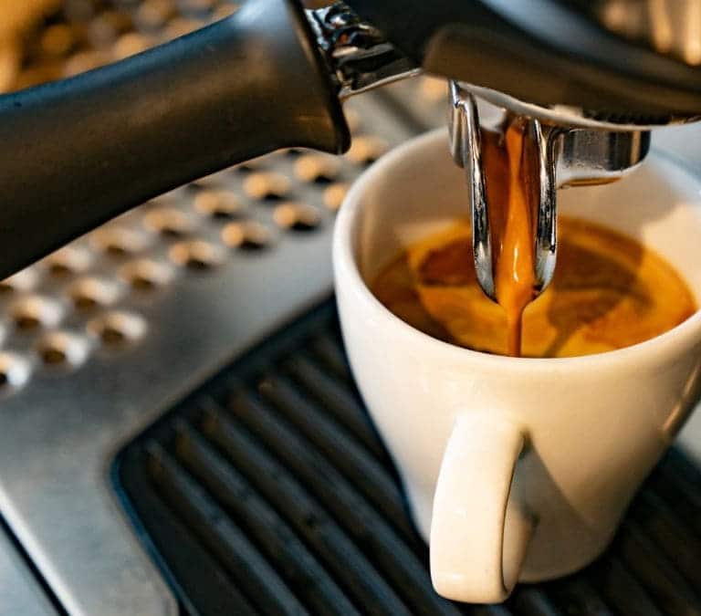 Esto es lo que le pasa a tu cuerpo si tomas café todos los días