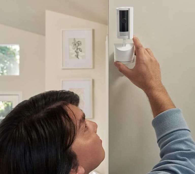 Controla todo lo que ocurre en tu hogar con esta cámara interior ¡por sólo 60€!
