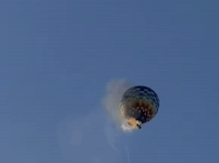 Al menos ocho muertos al caer un globo aerostático con 21 pasajeros a bordo en Brasil