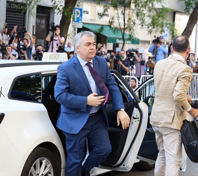 Sumar anuncia que se personará como acusación popular en la trama de Cerdán, Koldo y Ábalos