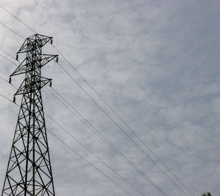 Ceuta sufre un apagón por un fallo en la central de Endesa
