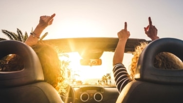 Las multas por conducir en chanclas durante el verano