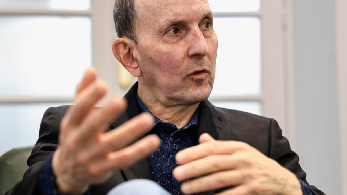 Daniel Drucker.