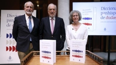 Las Academias de la Lengua rechazan las fórmulas inclusivas por "innecesarias, artificiosas y antieconómicas"