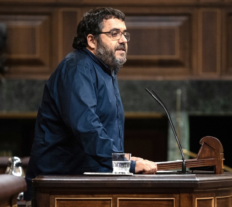El socio balear de Yolanda Díaz aplaza la decisión de salir de Sumar en el Congreso