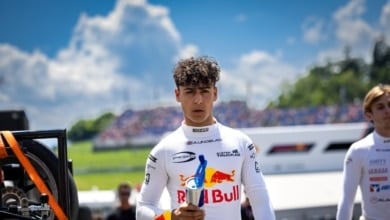 Arvid Lindblad obtiene la Superlicencia FIA y avanza hacia la Fórmula 1