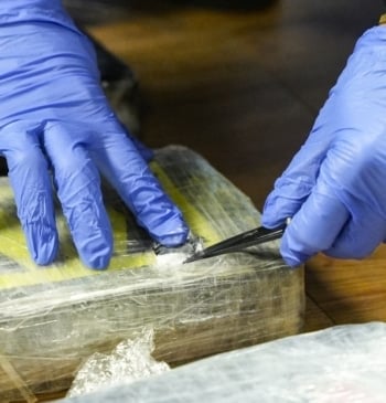 España, nodo del tráfico de drogas y 'campeón' del consumo de cocaína [...]