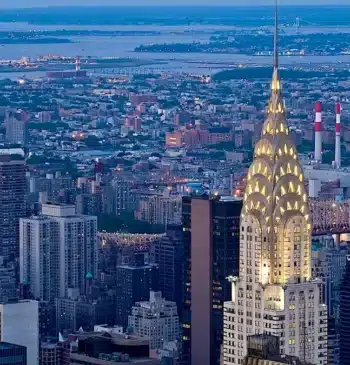 El icónico Chrysler Building de Nueva York sale a la venta tras décadas de historia