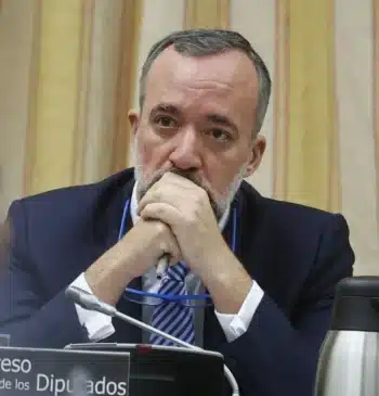 La juez pone en libertad a Francisco Martínez por no existir riesgo [...]