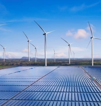 La energía eólica y solar generaron más electricidad que el carbón por [...]