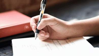 ¿Qué beneficios tiene escribir con la mano?